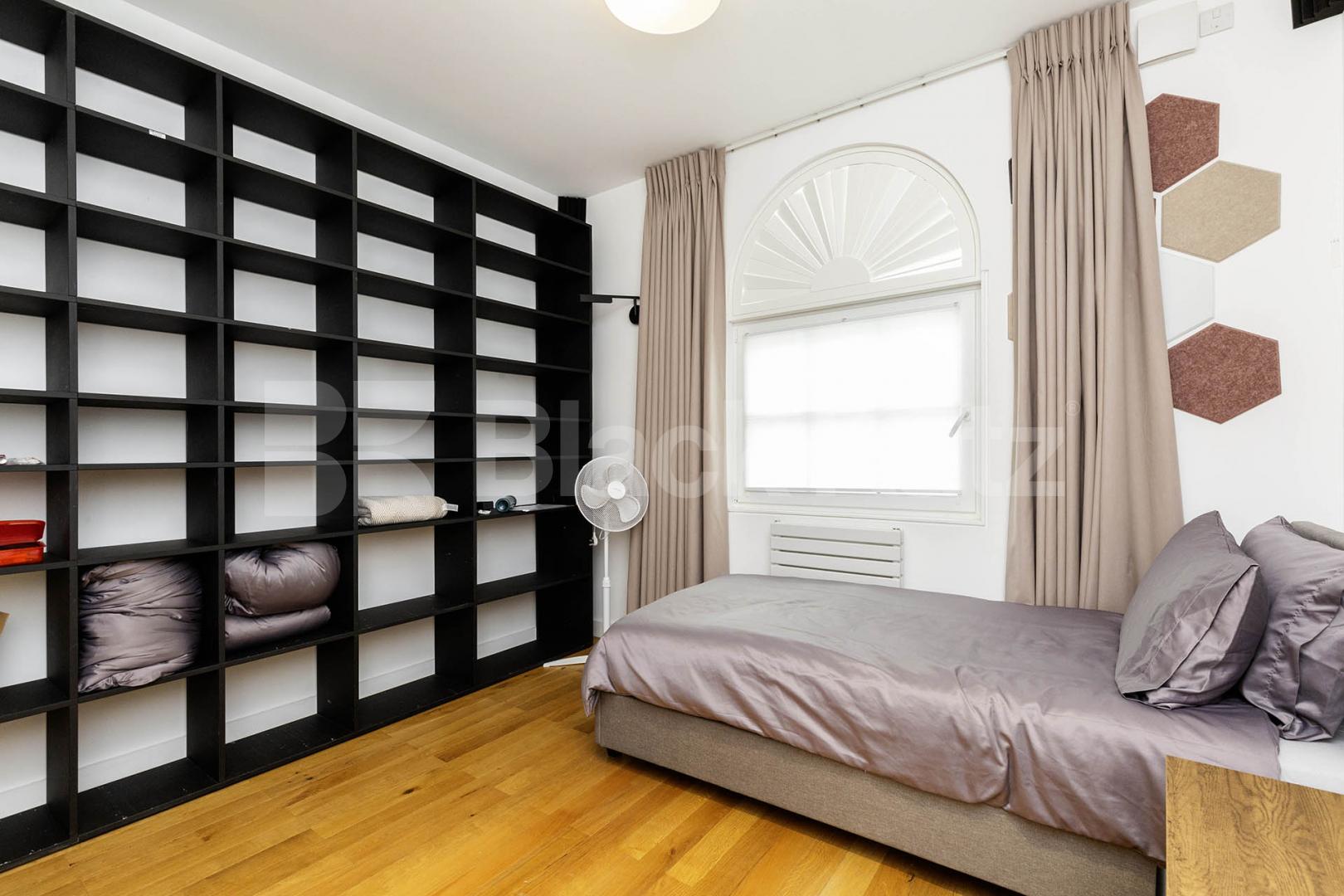 Spacious 4 bed 2 bath set in a period conversion close to Euston St  Drummond Street, Camden / Euston